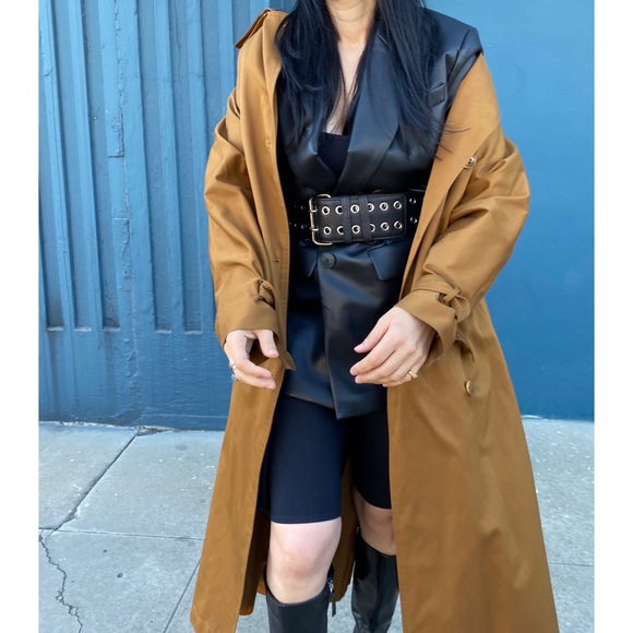 Jackets & Blazers - Vintage camel trench coat